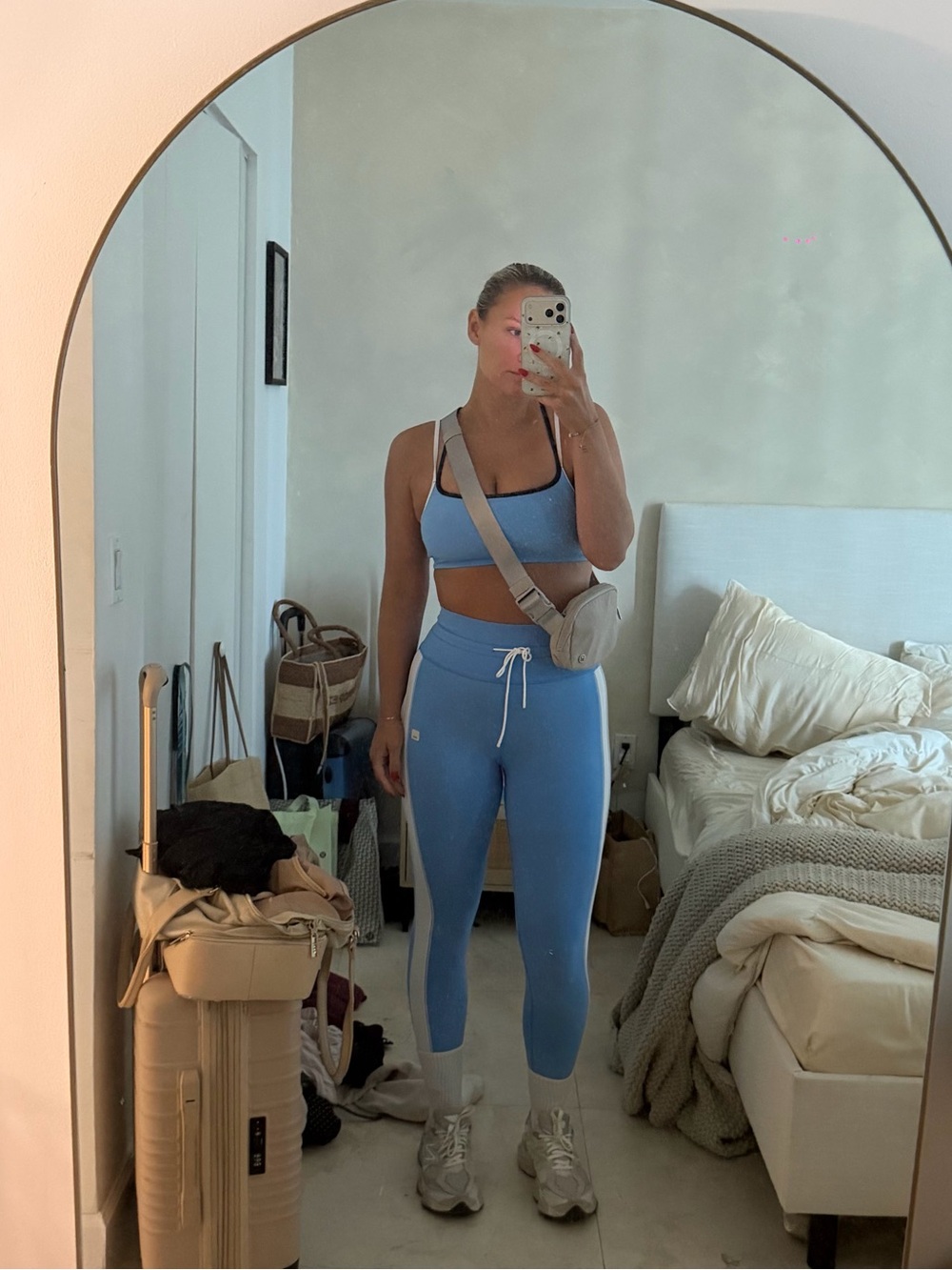 Daily Track Legging - Picture 6 of 6